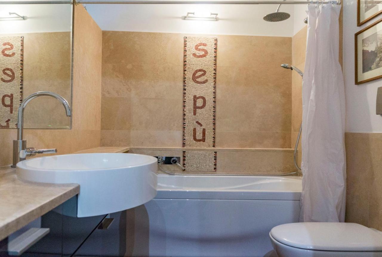 רומא Luxury Art Atelier Apartment מראה חיצוני תמונה